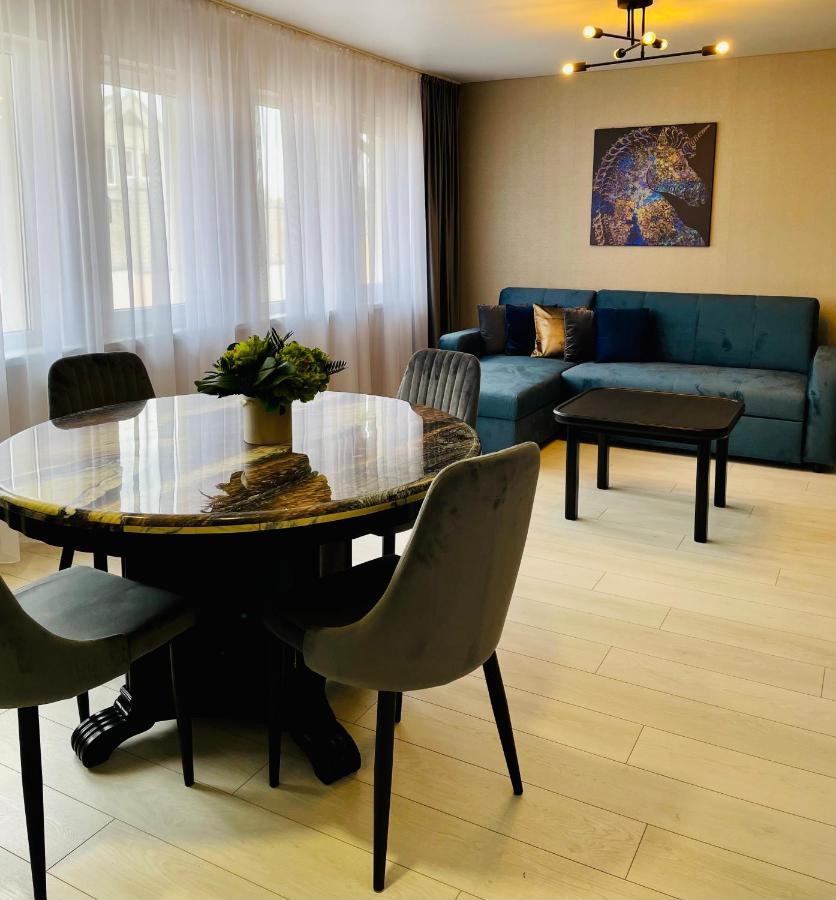 Ly Apartamentai Паланга Екстер'єр фото