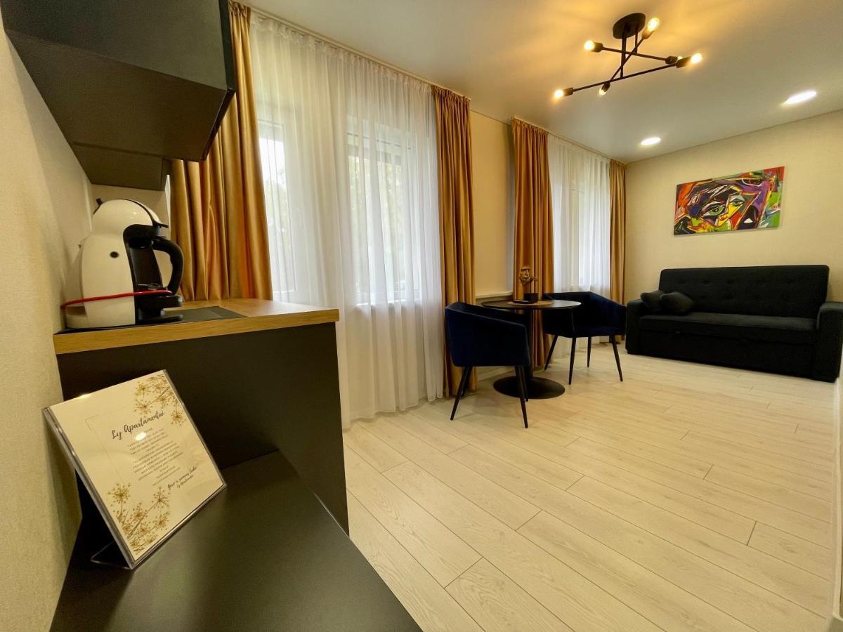 Ly Apartamentai Паланга Екстер'єр фото