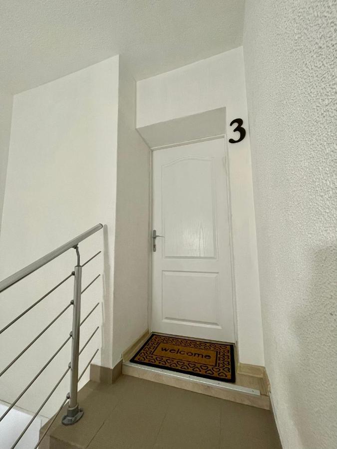 Ly Apartamentai Паланга Екстер'єр фото